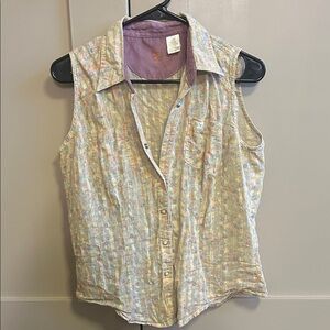 Floral Sleeveless Button-Up Shirt